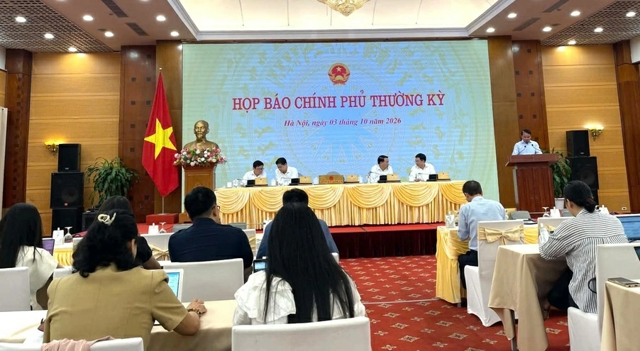 Để thị trường chứng khoán là kênh huy động vốn trung và dài hạn quan trọng của nền kinh tế Để thị trường chứng khoán là kênh huy động vốn trung và dài hạn quan trọng của nền kinh tế
