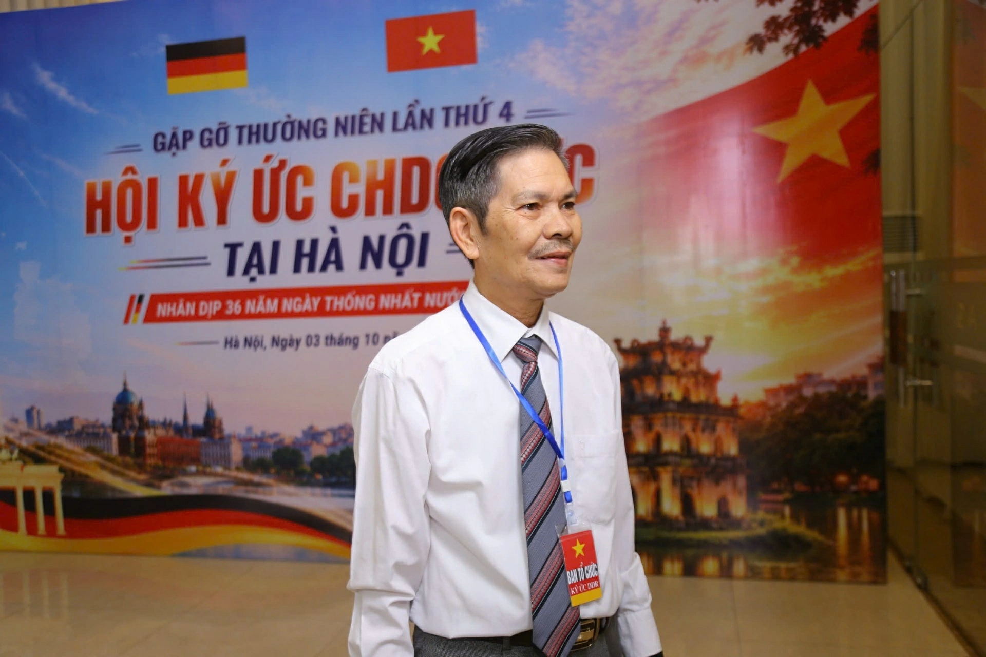 Ký ức một thời thanh xuân dưới bầu trời Cộng hoà Dân chủ Đức Ký ức một thời thanh xuân dưới bầu trời Cộng hoà Dân chủ Đức