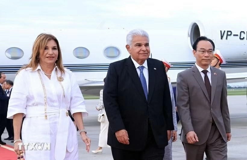 Tổng thống Cộng hòa Panama José Raúl Mulino và Phu nhân bắt đầu thăm Việt Nam