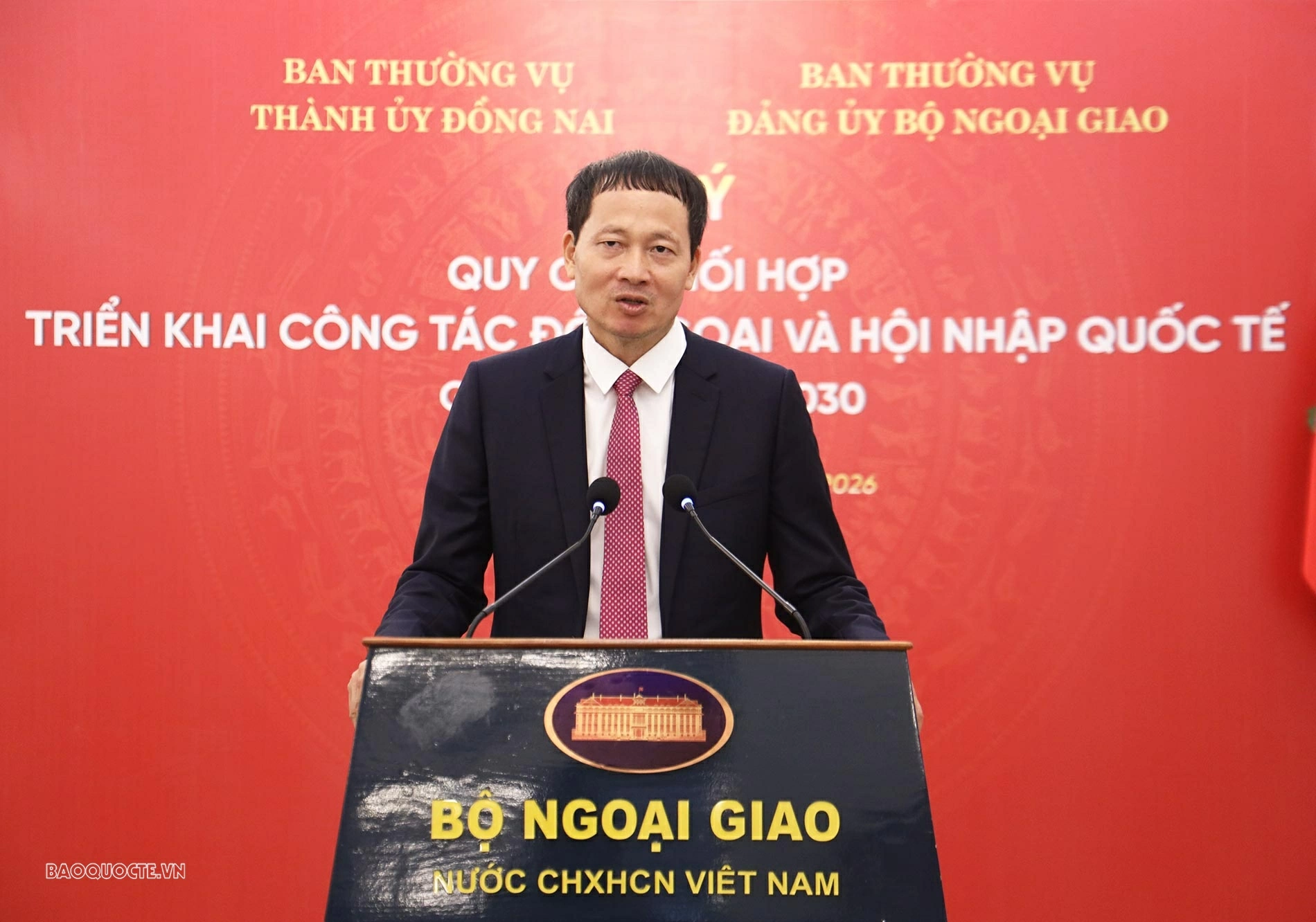 Ủy viên Trung ương Đảng, Bí thư Thành ủy Đồng Nai Vũ Hồng Văn phát biểu tại buổi Lễ. (Ảnh: Thành Long)