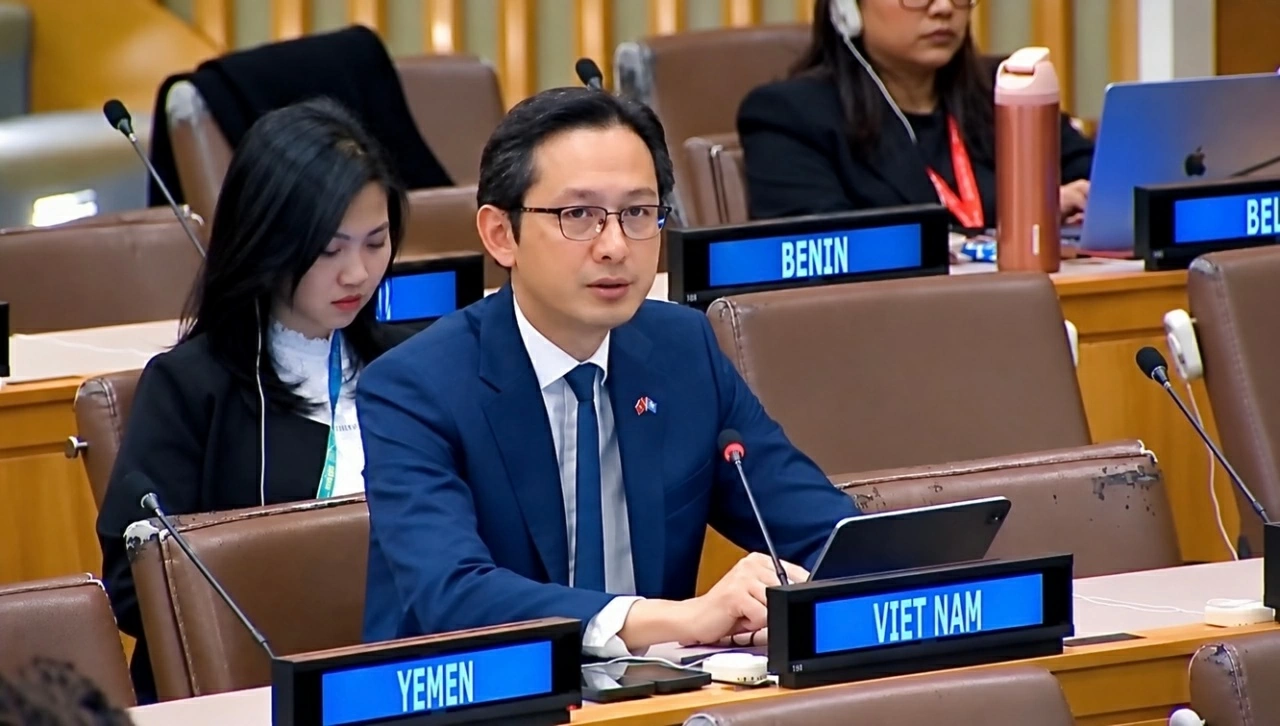Việt Nam và ASEAN đề cao phát triển xã hội lấy người dân làm trung tâm
