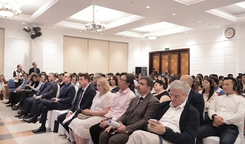 Danh thiếp văn hóa: Cầu nối mới cho hợp tác văn hóa và giáo dục Việt Nam - Nga