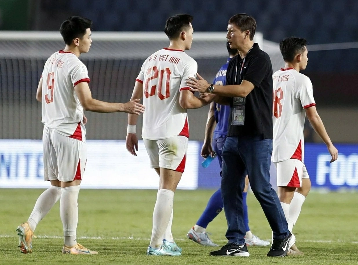 Bảng xếp hạng FIFA: Đội tuyển Việt Nam giữ vị trí thứ 99 thế giới, đứng thứ hai Đông Nam Á