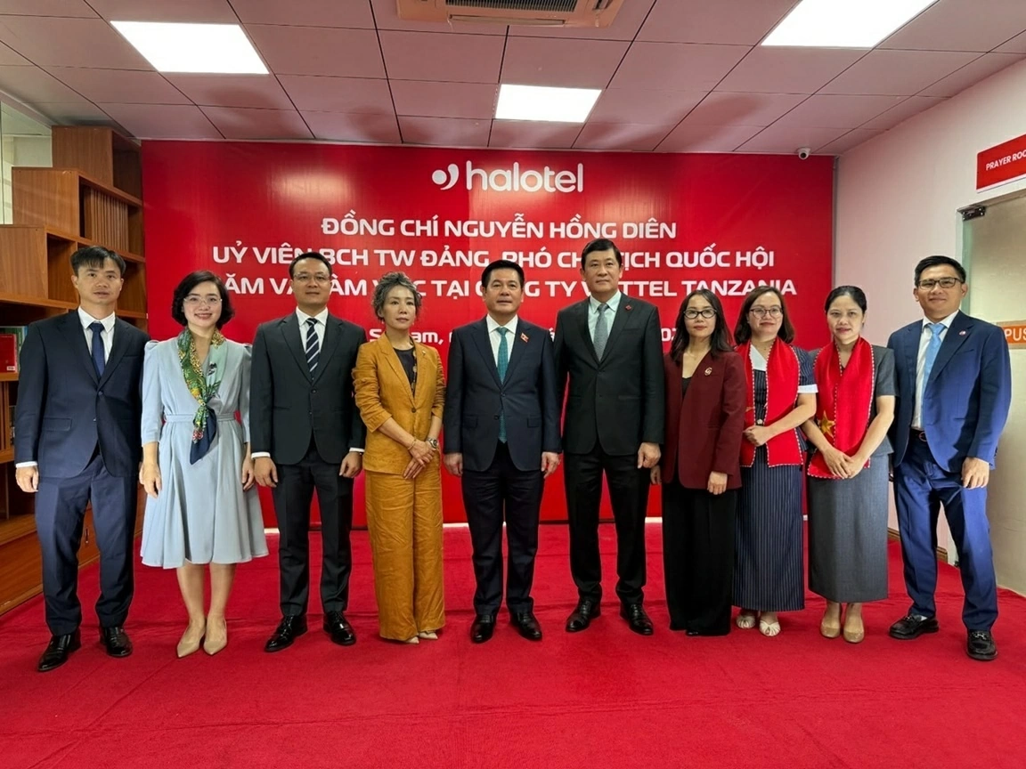 Phó Chủ tịch Quốc hội Nguyễn Hồng Diên thăm Halotel và chủ trì Tọa đàm hợp tác kinh tế, thương mại, đầu tư Việt Nam - Tanzania