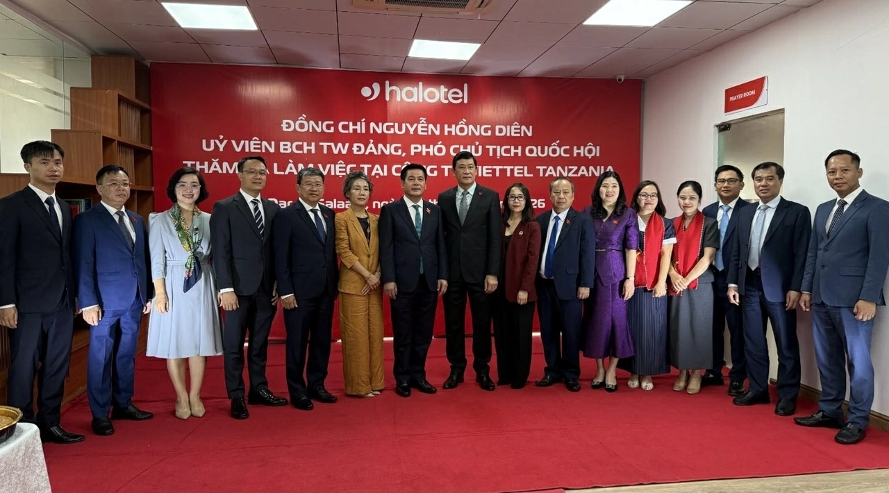 Phó Chủ tịch Quốc hội Nguyễn Hồng Diên thăm Halotel và chủ trì Tọa đàm hợp tác kinh tế, thương mại, đầu tư Việt Nam - Tanzania
