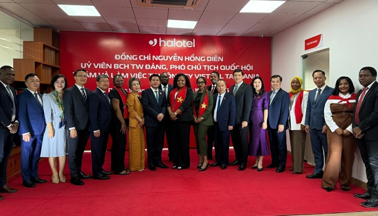 Phó Chủ tịch Quốc hội Nguyễn Hồng Diên thăm Halotel và chủ trì Tọa đàm hợp tác kinh tế, thương mại, đầu tư Việt Nam - Tanzania