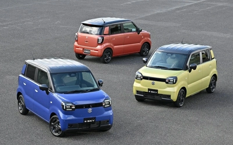 Suzuki eSky dự kiến bắt đầu b&aacute;n tại Nhật Bản từ ng&agrave;y 16/11/2026. 