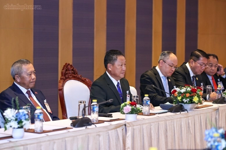 Thủ tướng Lê Minh Hưng tiếp Phó Chủ tịch Trung ương Mặt trận Lào xây dựng đất nước và Chủ tịch Hội Hữu nghị Lào - Việt Nam
