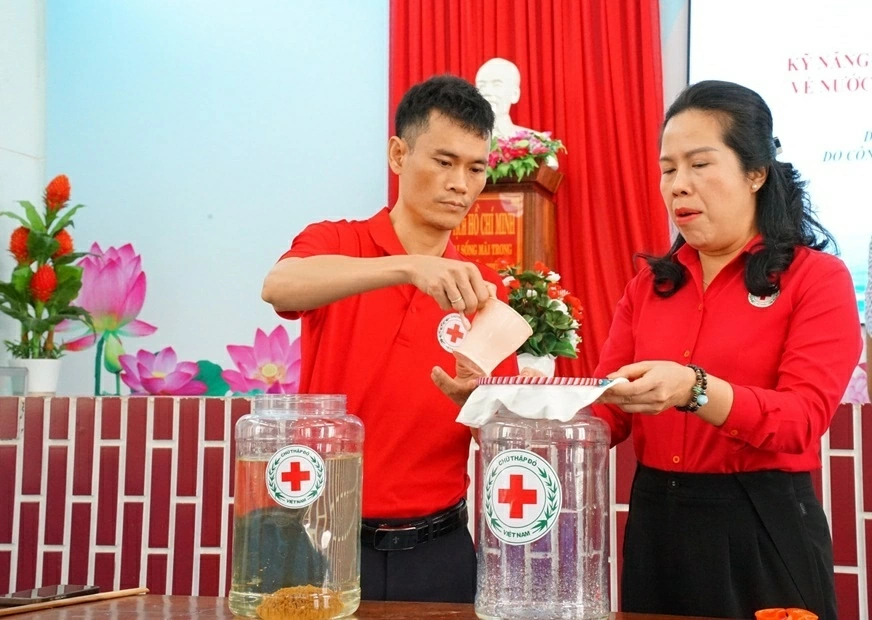 Dự án ‘Nước uống sạch cho cộng đồng’: Trao nguồn nước sạch, kiến tạo cộng đồng an toàn và bền vững