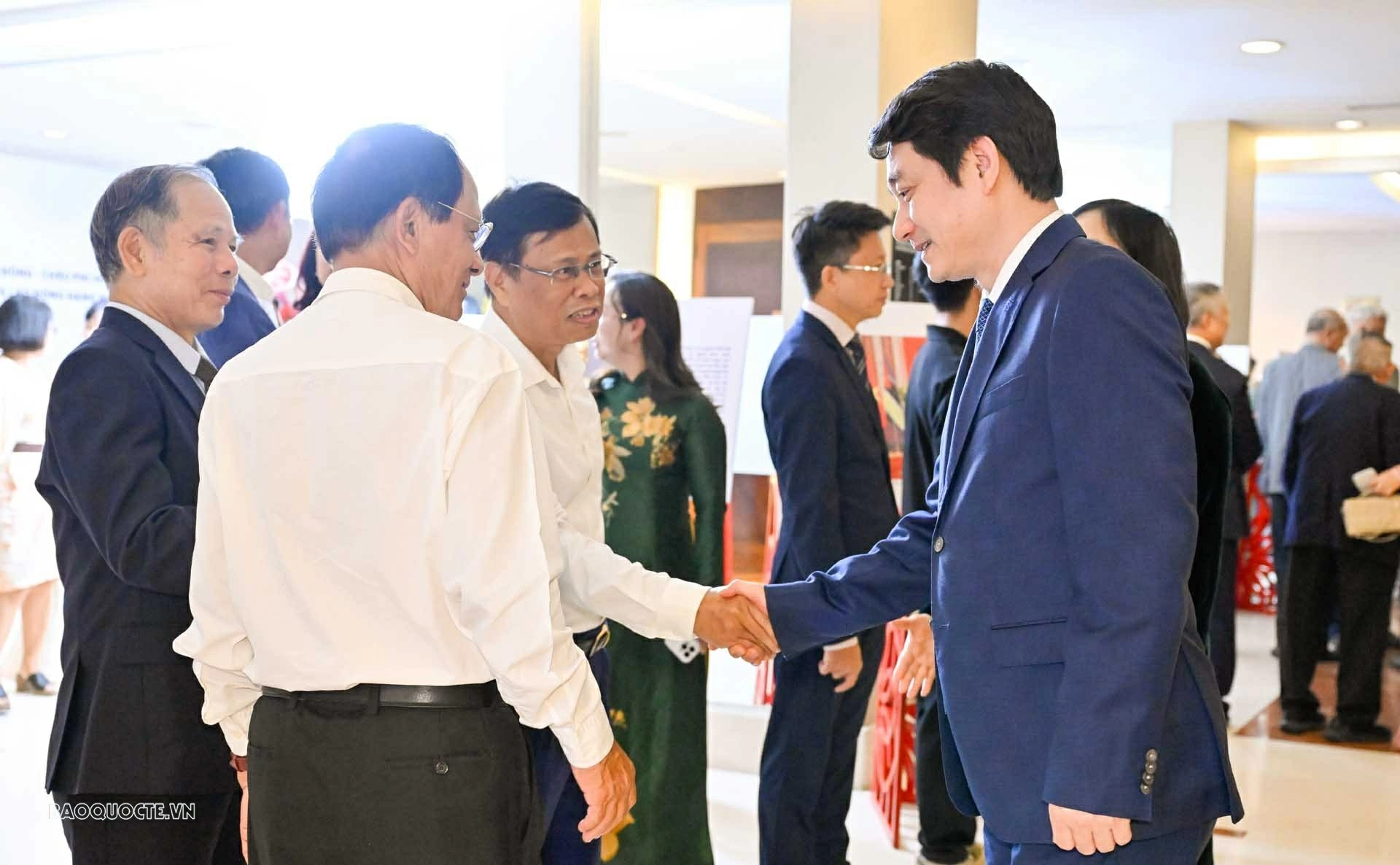 Vụ Trung Đông   châu Phi kỷ niệm 65 năm thành lập và đón nhận   Huân chương Lao động hạng Nhất