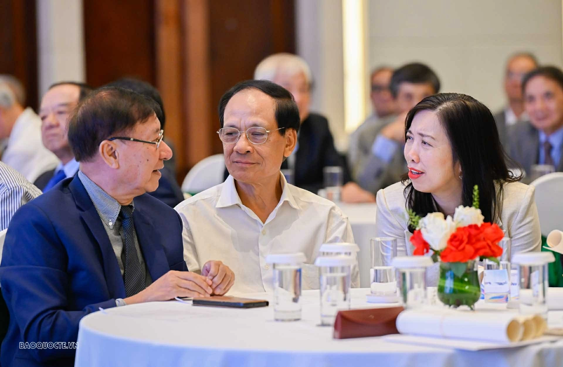 Vụ Trung Đông   châu Phi kỷ niệm 65 năm thành lập và đón nhận   Huân chương Lao động hạng Nhất