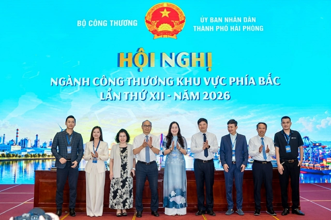 Phát triển mô hình xã thương mại điện tử