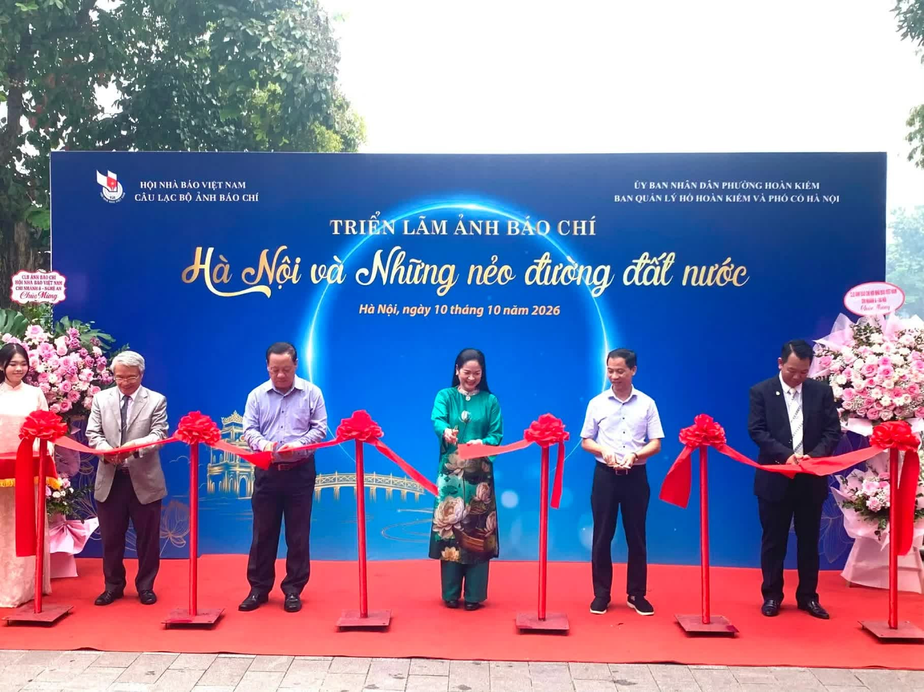 Muôn màu nhịp sống Việt Nam hội tụ trong từng khuôn hình