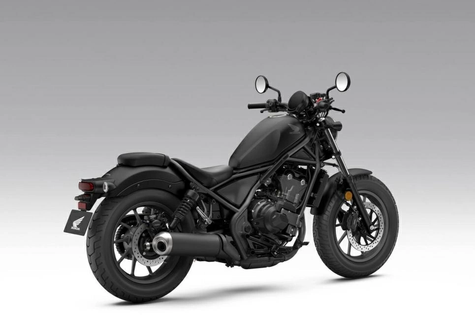Honda còn làm mới khu vực hiển thị thông tin trên Rebel 500.