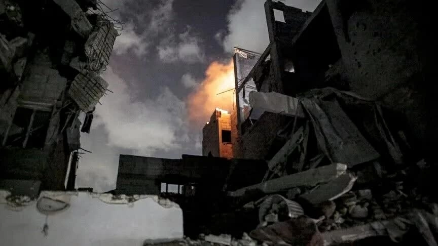Israel tiếp tục không kích Lebanon và Gaza, nhiều người thiệt mạng