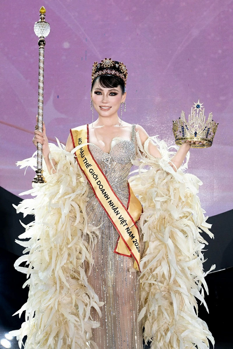 Bùi Thanh Vân đăng quang Hoa hậu Thế giới Doanh nhân Việt Nam 2026