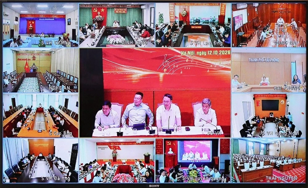 Góp nhặt thanh âm, làm giàu giai điệu Việt Nam Góp nhặt thanh âm, làm giàu giai điệu Việt Nam
