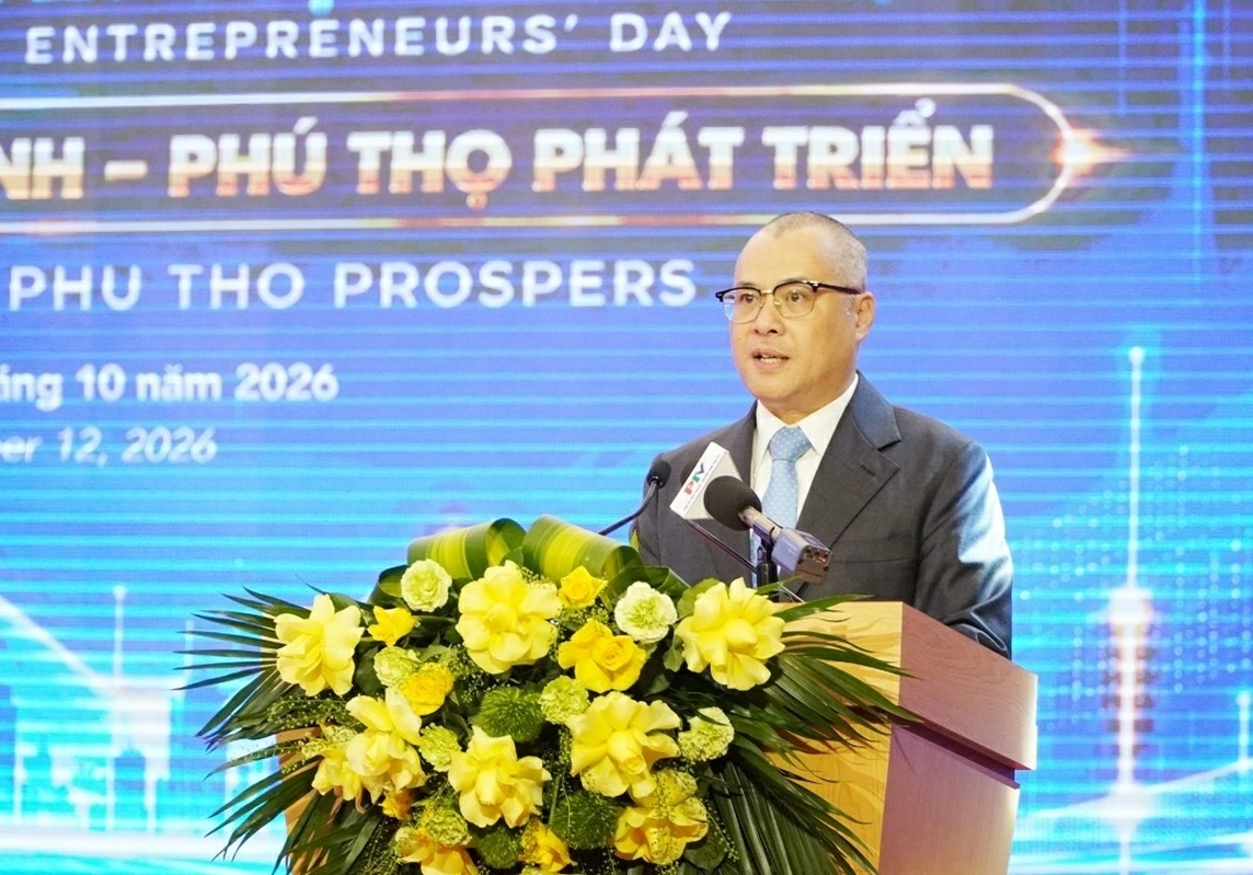 Bí thư Tỉnh ủy Phạm Đại Dương phát biểu tại chương trình gặp mặt.