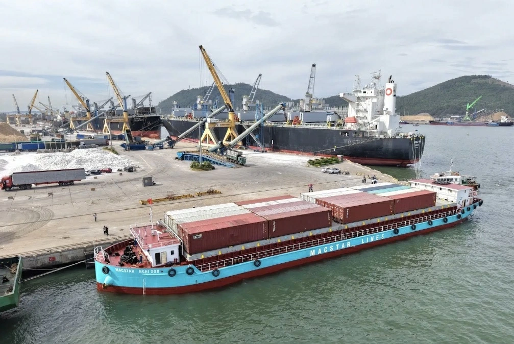 ​​​​​​​Macstar Group tiên phong phát triển vận tải thủy nội địa và ven biển, nắm bắt xu thế logistics xanh trong kỷ nguyên mới