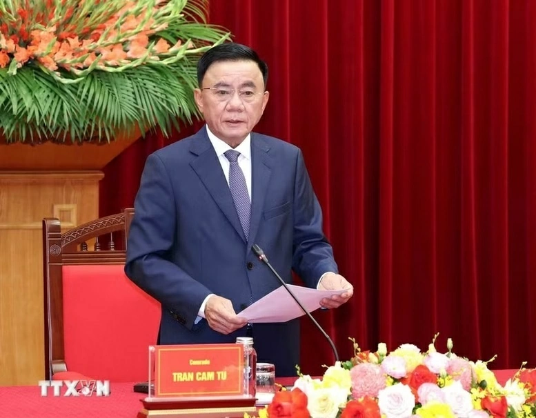 Thường trực Ban Bí thư Trần Cẩm Tú tiếp Đoàn cán bộ cao cấp Đảng Nhân dân Cách mạng Lào