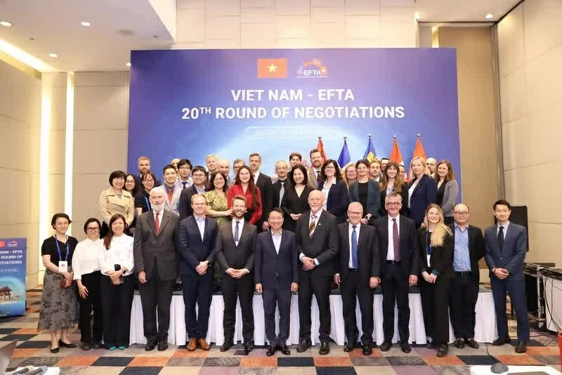 Việt Nam và các nước thành viên của Hiệp hội Thương mại Tự do châu Âu (EFTA) đã chính thức kết thúc đàm phán Hiệp định Thương mại tự do Việt Nam - EFTA. Việt Nam và các nước thành viên của Hiệp hội Thương mại Tự do châu Âu (EFTA) đã chính thức kết thúc đàm phán Hiệp định Thương mại tự do Việt Nam - EFTA.