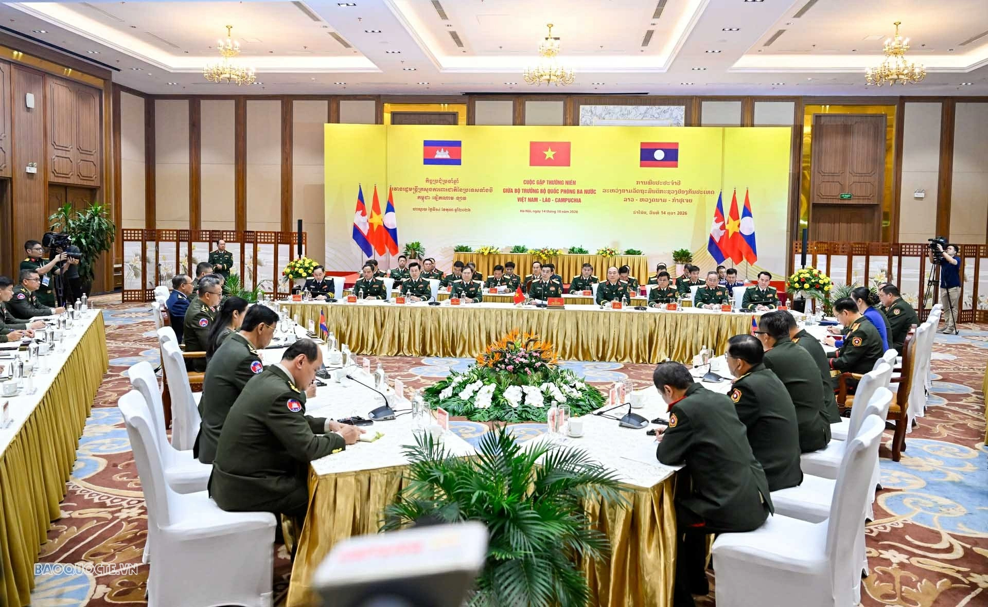 Bộ trưởng Quốc phòng Việt Nam Lào-Campuchia gặp nhau tại Hà Nội