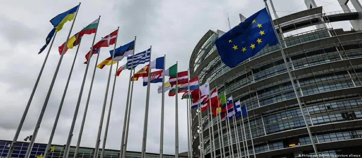 Hội nghị thượng đỉnh EU tính cách ứng phó cạnh tranh từ Trung Quốc, ngân sách và hỗ trợ Ukraine Hội nghị thượng đỉnh EU tính cách ứng phó cạnh tranh từ Trung Quốc, ngân sách và hỗ trợ Ukraine