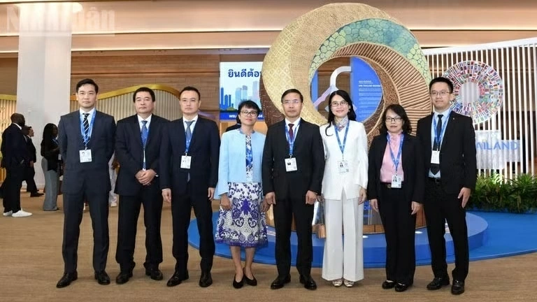 Ngân hàng Nhà nước góp phần củng cố quan hệ giữa Việt Nam với IMF và WBG Ngân hàng Nhà nước góp phần củng cố quan hệ giữa Việt Nam với IMF và WBG