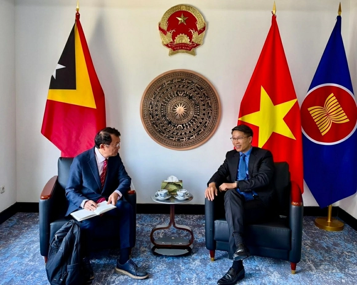 Đại sứ Phạm Bình Đàm: Nhiều kinh nghiệm cải cách bộ máy của Việt Nam phù hợp để Timor-Leste tham khảo Đại sứ Phạm Bình Đàm: Nhiều kinh nghiệm cải cách bộ máy của Việt Nam phù hợp để Timor-Leste tham khảo