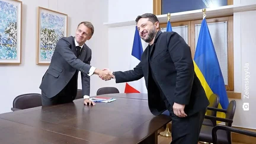 Châu Âu cam kết tăng hỗ trợ tài chính và quân sự cho Ukraine Châu Âu cam kết tăng hỗ trợ tài chính và quân sự cho Ukraine