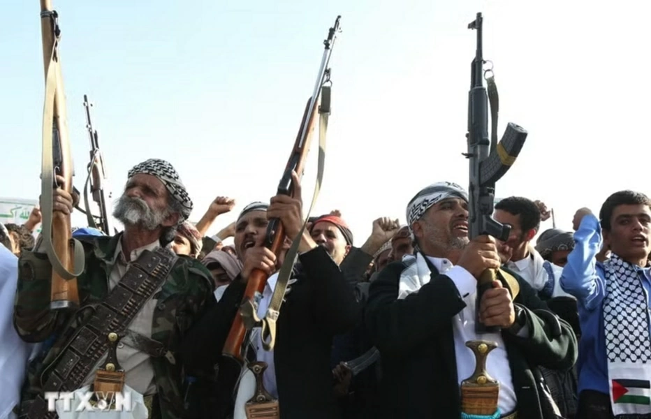 Lực lượng Houthi tấn công tên lửa nhằm vào dinh Tổng thống Yemen, từ chối cuộc gặp với Saudi Arabia