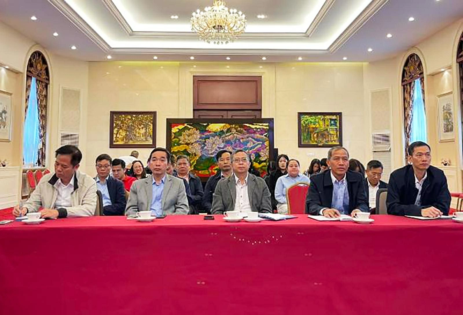 Đảng ủy tại Trung Quốc tham dự Hội nghị. (Nguồn: BNG) Đảng ủy tại Trung Quốc tham dự Hội nghị. (Nguồn: BNG)