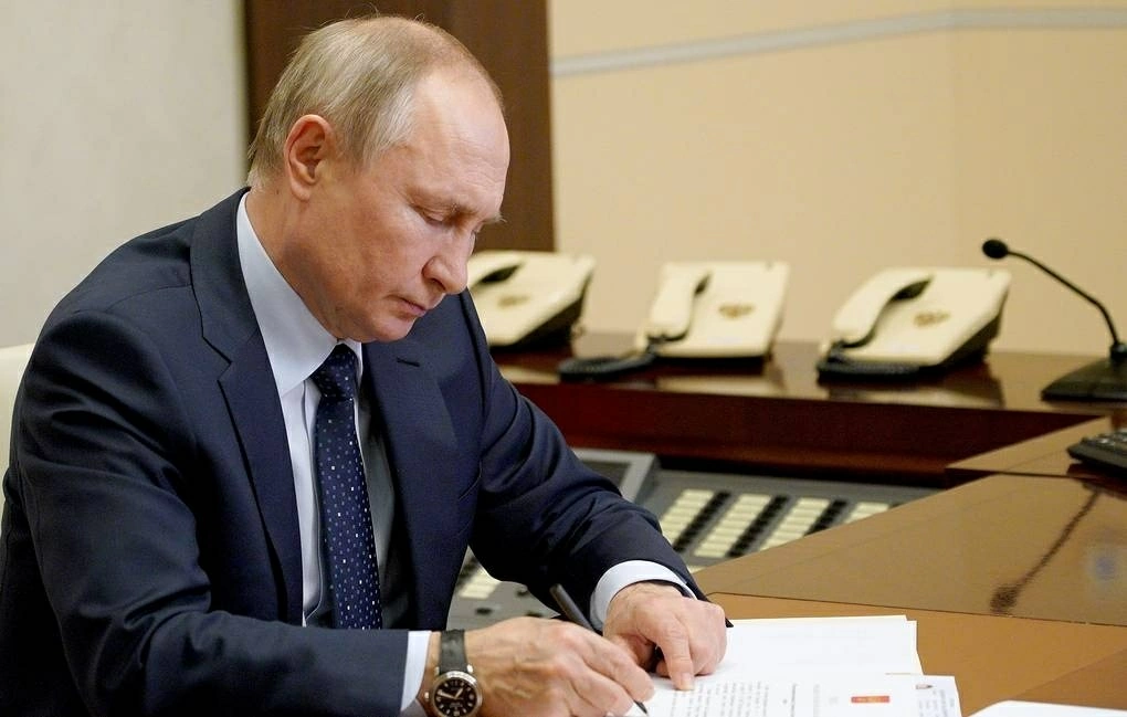 Nga tuyên bố đáp trả các cuộc tấn công của Ukraine, ông Trump chỉ trích Kiev Nga tuyên bố đáp trả các cuộc tấn công của Ukraine, ông Trump chỉ trích Kiev