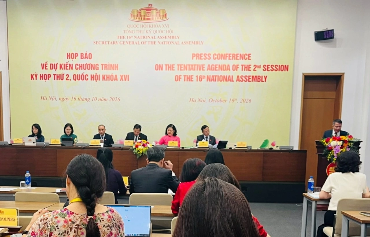 Họp báo thông tin về Kỳ họp thứ 2, Quốc hội khóa XVI: Dự kiến xem xét, thông qua 43 dự án luật, nghị quyết