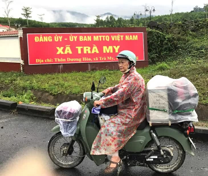 16 năm, 200.000 km, hơn 3.600 bức chân dung: Hành trình lưu giữ dáng hình những người mẹ anh hùng