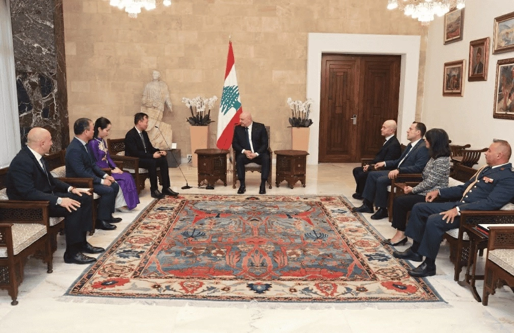 Đại sứ Nguyễn Nam Dương trình Thư ủy nhiệm lên Tổng thống Lebanon