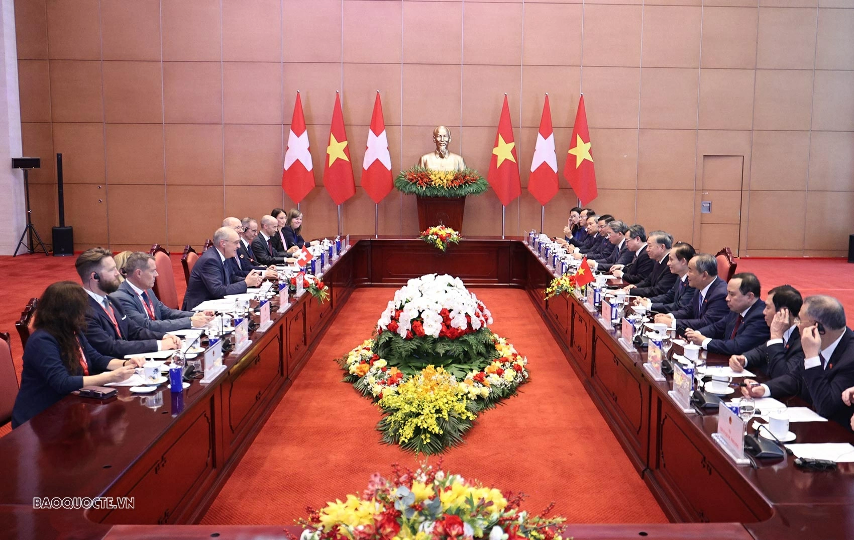Toàn cảnh hội đàm. (Ảnh: Thành Long)