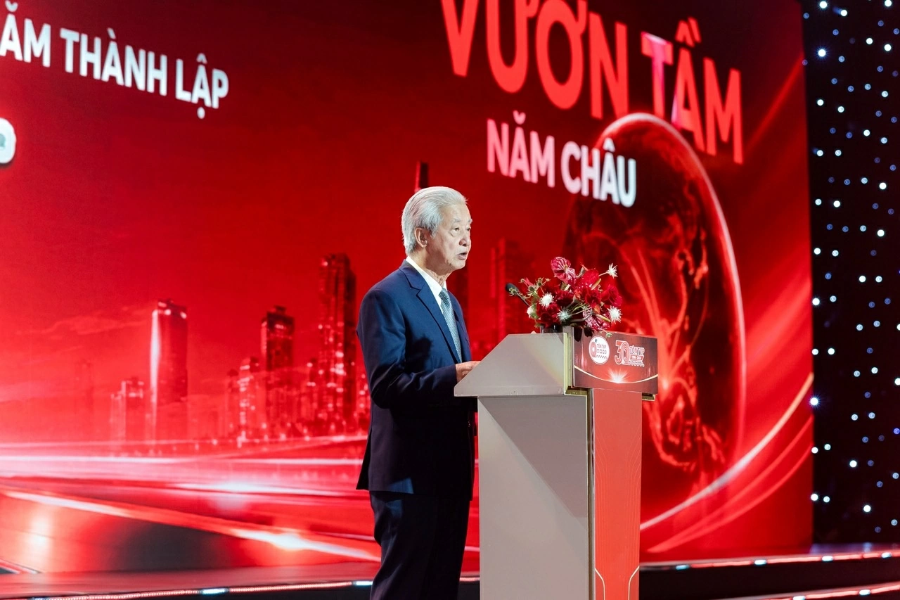 Thép TVP đón nhận Huân chương Lao động hạng Nhất, khẳng định hành trình 30 năm phát triển