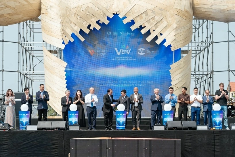VEEW 2026: Cơ hội kết nối giao thương cho các doanh nghiệp trong lĩnh vực sự kiện, triển lãm, biểu diễn và dịch vụ cưới VEEW 2026: Cơ hội kết nối giao thương cho các doanh nghiệp trong lĩnh vực sự kiện, triển lãm, biểu diễn và dịch vụ cưới