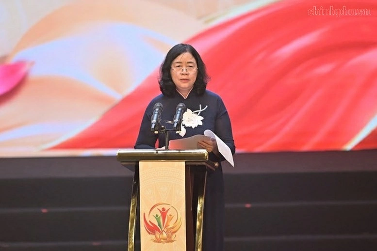 Bà Bùi Thị Minh Hoài, Ủy viên Bộ Chính trị, Bí thư Trung ương Đảng, Chủ tịch Ủy ban Trung ương MTTQ Việt Nam phát biểu tại Chương trình phát động Tháng cao điểm “Vì người nghèo” năm 2026. (Nguồn: VGP) Bà Bùi Thị Minh Hoài, Ủy viên Bộ Chính trị, Bí thư Trung ương Đảng, Chủ tịch Ủy ban Trung ương MTTQ Việt Nam phát biểu tại Chương trình phát động Tháng cao điểm “Vì người nghèo” năm 2026. (Nguồn: VGP)