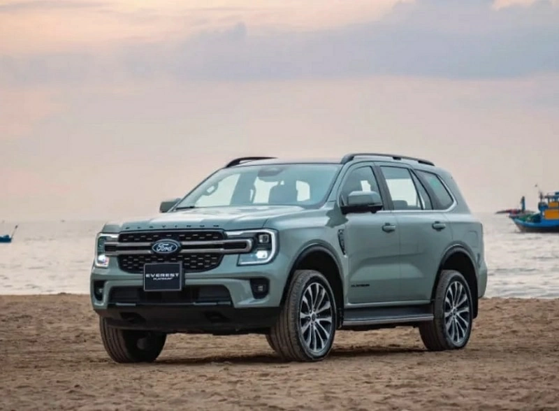 Top 4 xe SUV 7 chỗ bán chạy nhất tháng 9/2026: Ford Everest tiếp tục dẫn đầu. Top 4 xe SUV 7 chỗ bán chạy nhất tháng 9/2026: Ford Everest tiếp tục dẫn đầu.