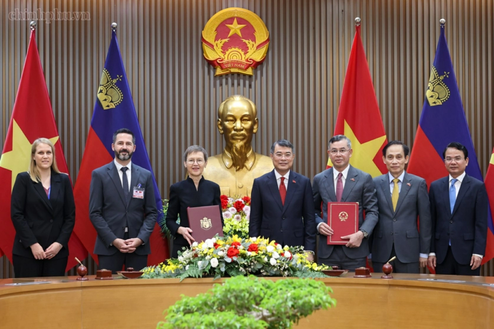 Thủ tướng Chính phủ Lê Minh Hưng chứng kiến Lễ ký Hiệp định tránh đánh thuế hai lần giữa Việt Nam và Liechtenstein - Thủ tướng Chính phủ Lê Minh Hưng chứng kiến Lễ ký Hiệp định tránh đánh thuế hai lần giữa Việt Nam và Liechtenstein -