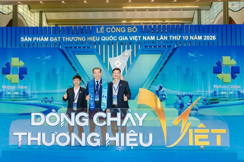 Thương hiệu Quốc gia Phân bón Đâu Trâu hòa cùng dòng chảy thương hiệu Việt từ Hành trình xanh Thương hiệu Quốc gia “Phân bón Đâu Trâu” hoà cùng dòng chảy thương hiệu từ Hành trình xanh.