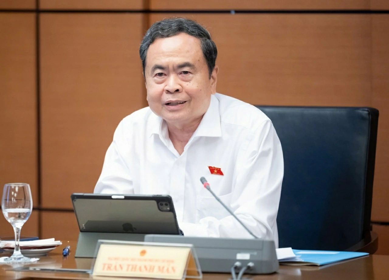Hoàn thiện pháp luật về đấu giá tài sản phải bảo đảm công khai, minh bạch, ngăn chặn thông đồng, dìm giá và bỏ cọc Hoàn thiện pháp luật về đấu giá tài sản phải bảo đảm công khai, minh bạch, ngăn chặn thông đồng, dìm giá và bỏ cọc