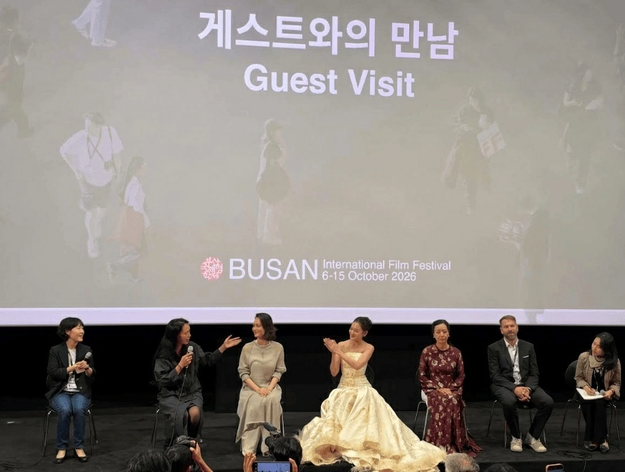 Busan (Hàn Quốc) rộn ràng sắc màu văn hóa Việt Nam giữa mùa thu rực rỡ Busan (Hàn Quốc) rộn ràng sắc màu văn hóa Việt Nam giữa mùa thu rực rỡ