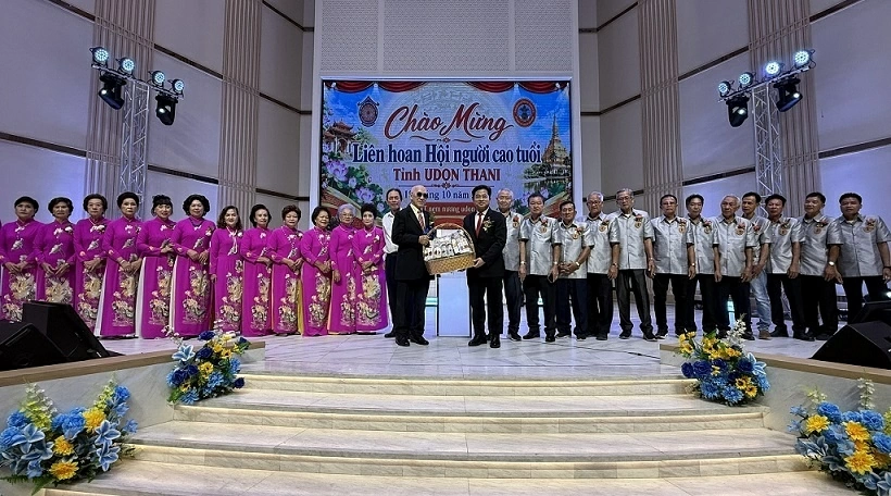 Phát huy vai trò người cao tuổi trong gìn giữ bản sắc Việt tại Thái Lan