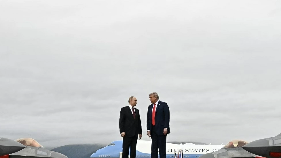 43.9P: Lập trường của Tổng thống Trump đối với Nga: Cú đảo chiều khó cưỡng, vì sao?