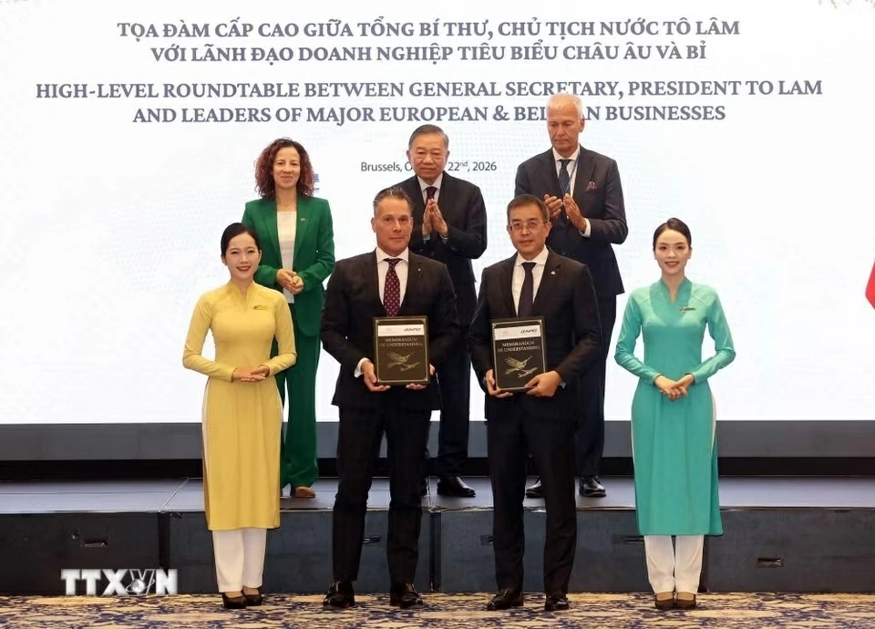 Tổng Bí thư, Chủ tịch nước Tô Lâm dự tọa đàm cấp cao với lãnh đạo doanh nghiệp tiêu biểu châu Âu và Bỉ