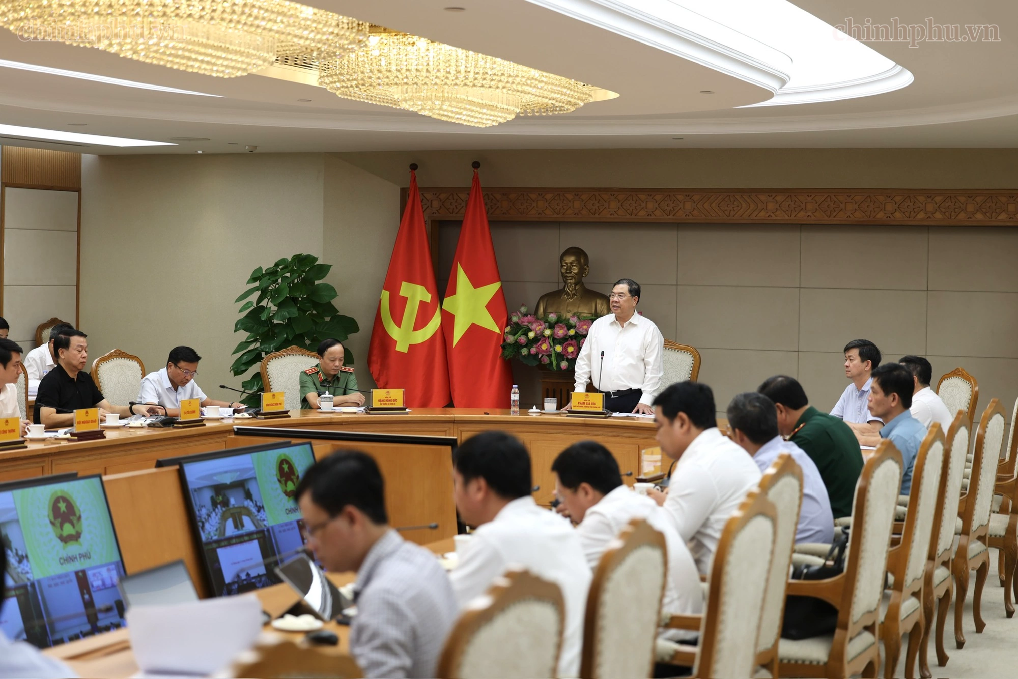 Tập trung cao độ hoàn thành các công trình phục vụ Hội nghị cấp cao APEC 2027 đúng cam kết