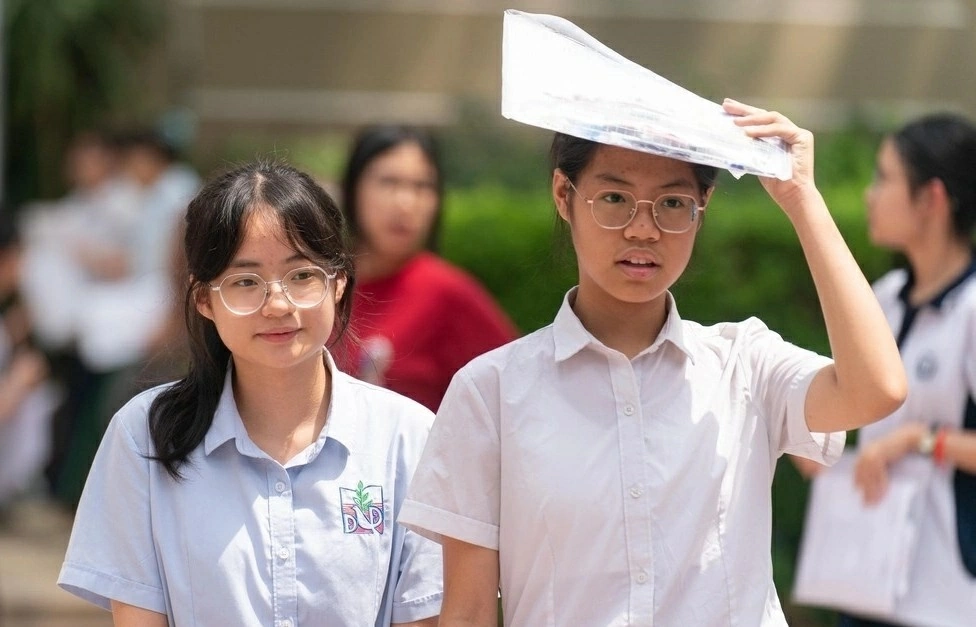 Bộ GD&ĐT lấy ý kiến người dân về thi lớp 10 chỉ với hai môn Văn và Toán Bộ GD&ĐT lấy ý kiến người dân về thi lớp 10 chỉ với hai môn Văn và Toán